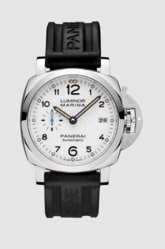 Panerai Luminor Marina 42mm Replica Watch PAM01523 CAOUTCHOUC BLACK